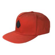 Εικόνα της ΚΟΚΚΙΝΟ ΚΑΠΕΛΟ TRUCKER ΜΕ ΤΟ ΜΠΑΣΤΟΥΝΙ ΤΟΥ POKERSTARS FOUNDATION